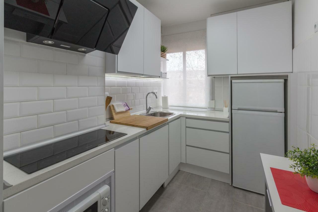 Apartamento Avenida De Colon Con Aire Acondicionado Logroño Eksteriør bilde